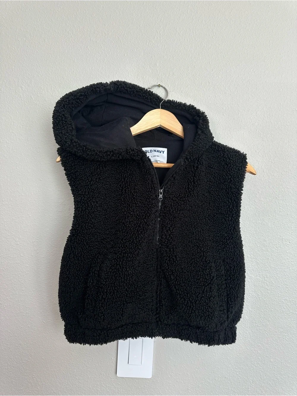 Old Navy Black Sherpa Hooded Vest for Kids